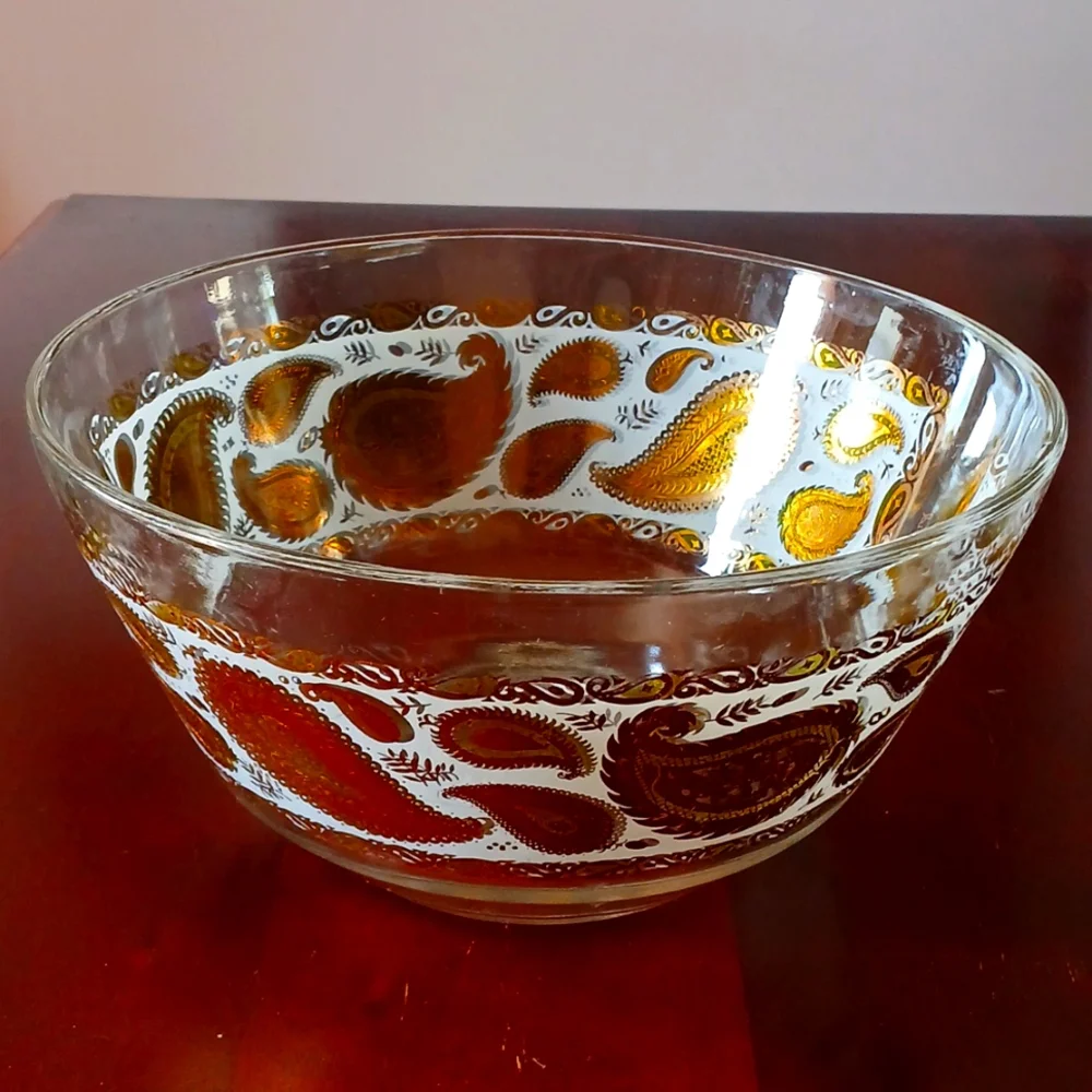 Vintage Georges Briard Serving Bowl